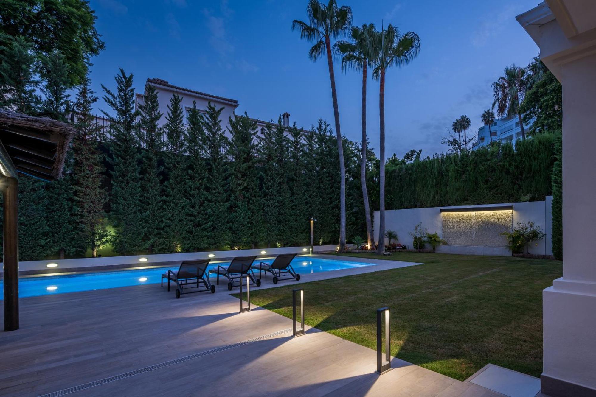 Villa New Zacaluca Pool Sauna & Gym - Happy Rentals Marbella Buitenkant foto